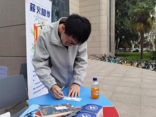美高梅娱乐城